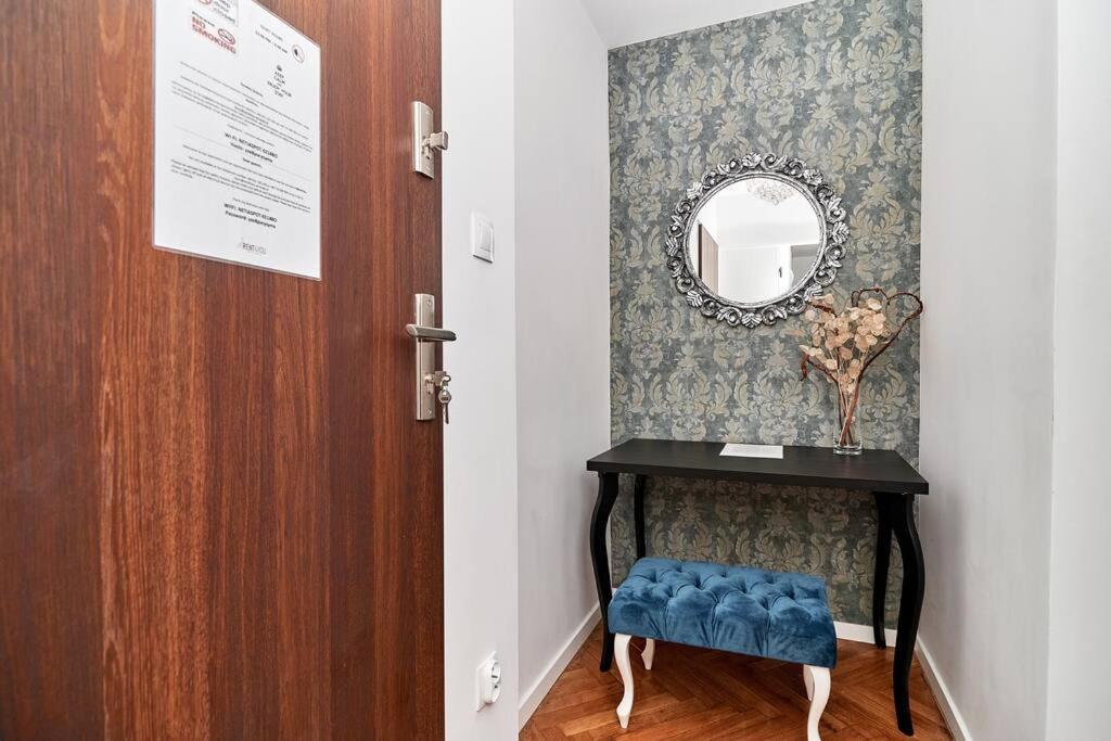 Apartment Komfort W Sercu Miasta *